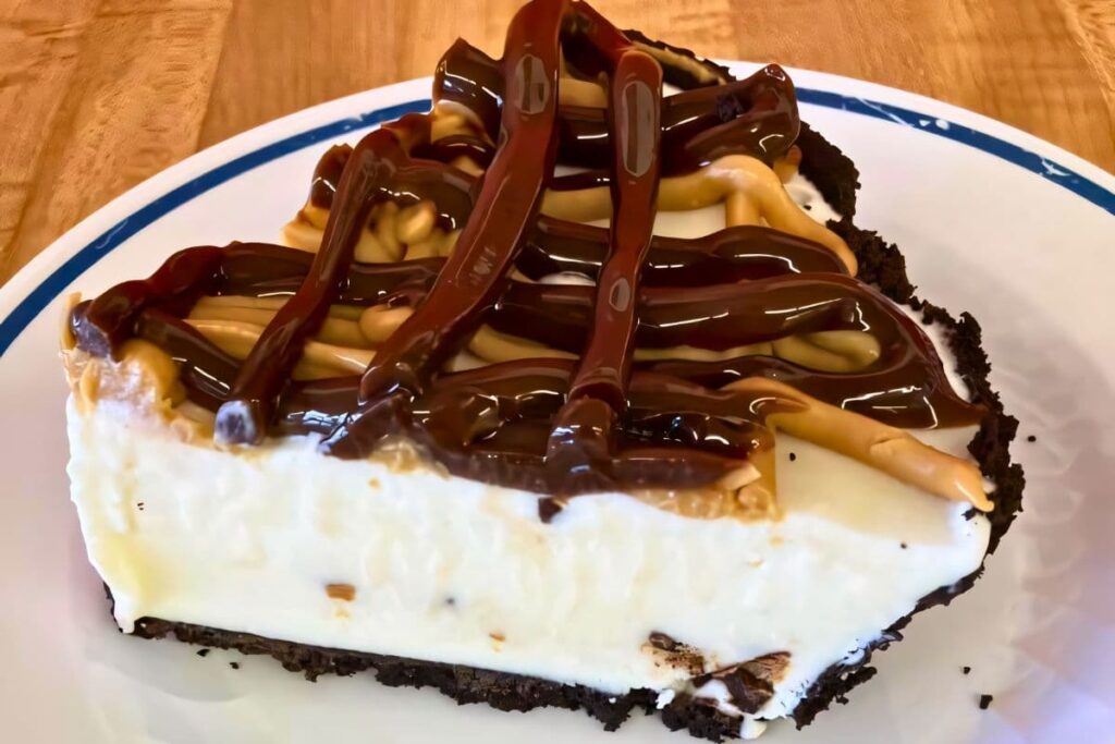 Hot fudge peanut butter pie with an Oreo crust