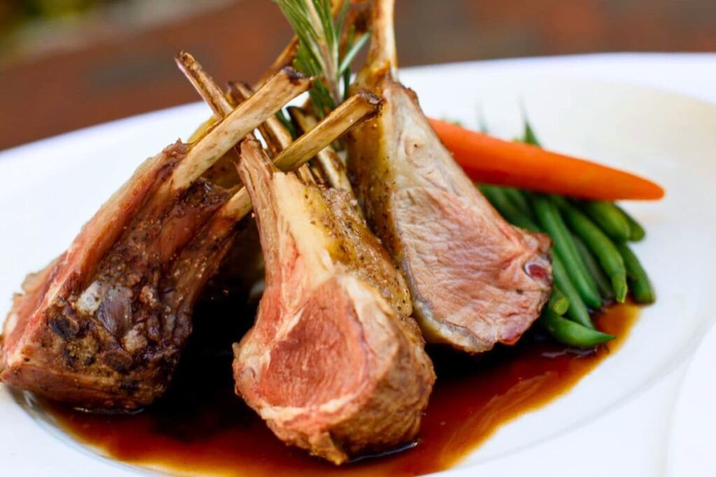 Rack of New Zealand lamb with Merlot wine sauce