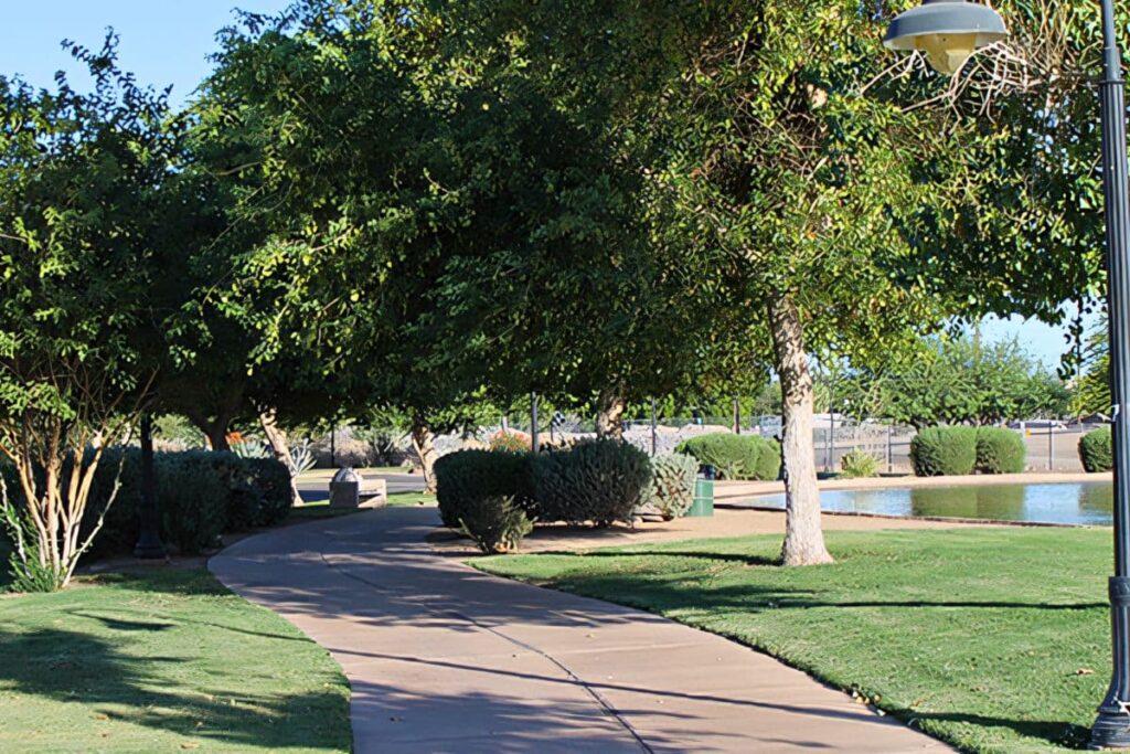 Yuma Gateway Park shaded walkway